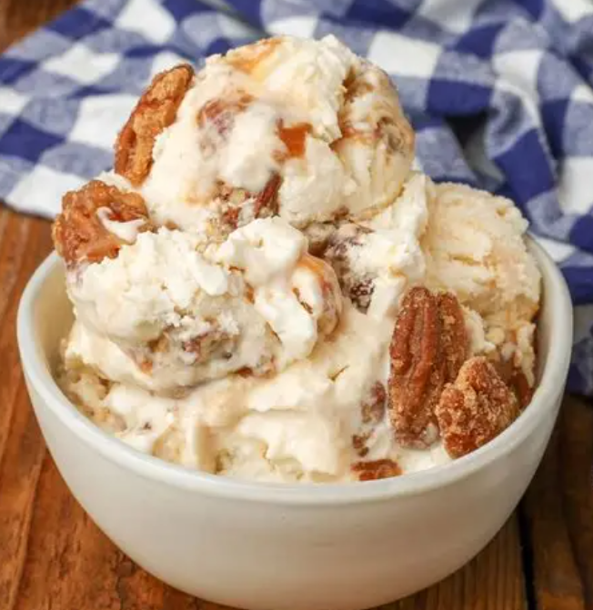Pralines and Cream Ice Cream