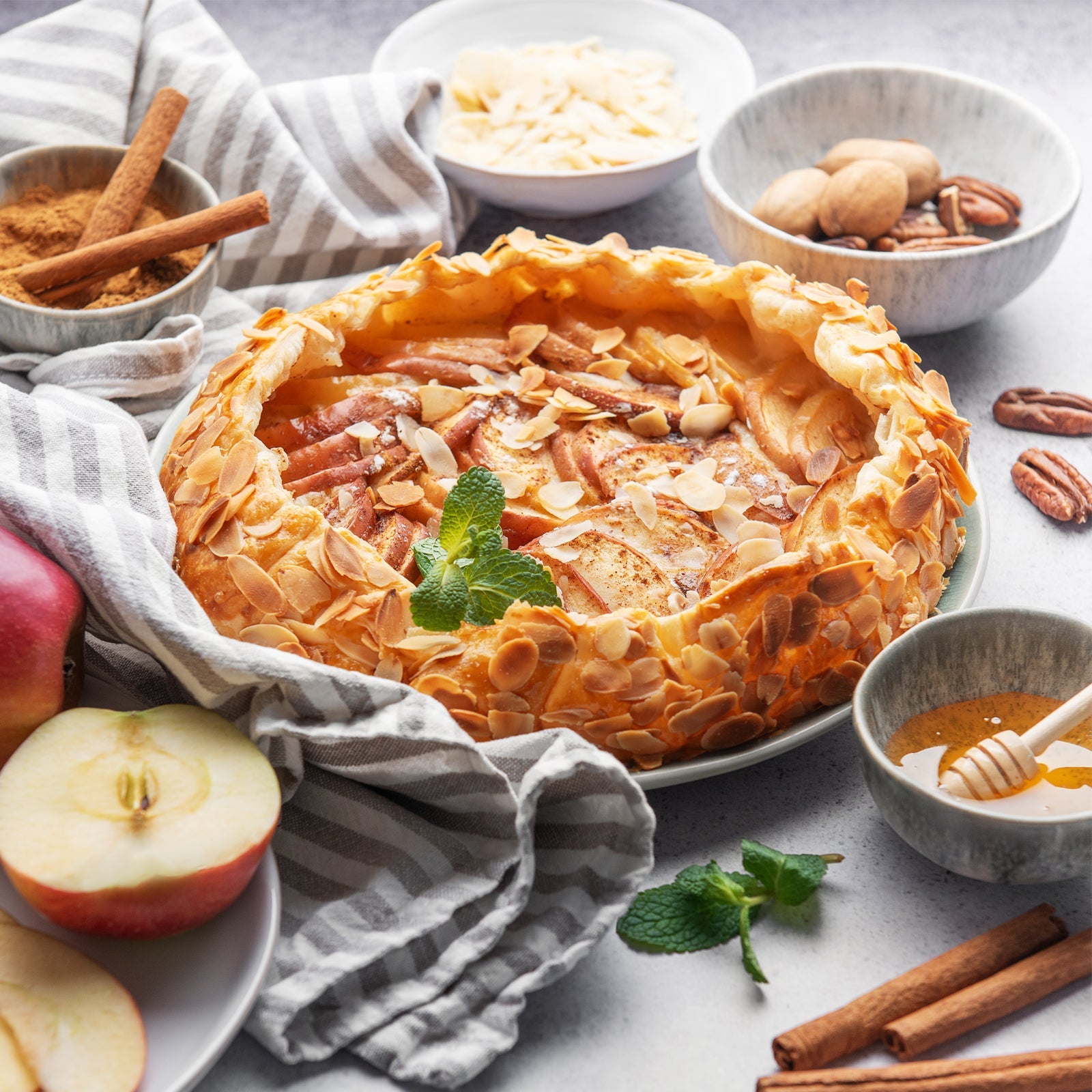 Apple Pie | Homtone Pizza Oven | DS-1433-SR