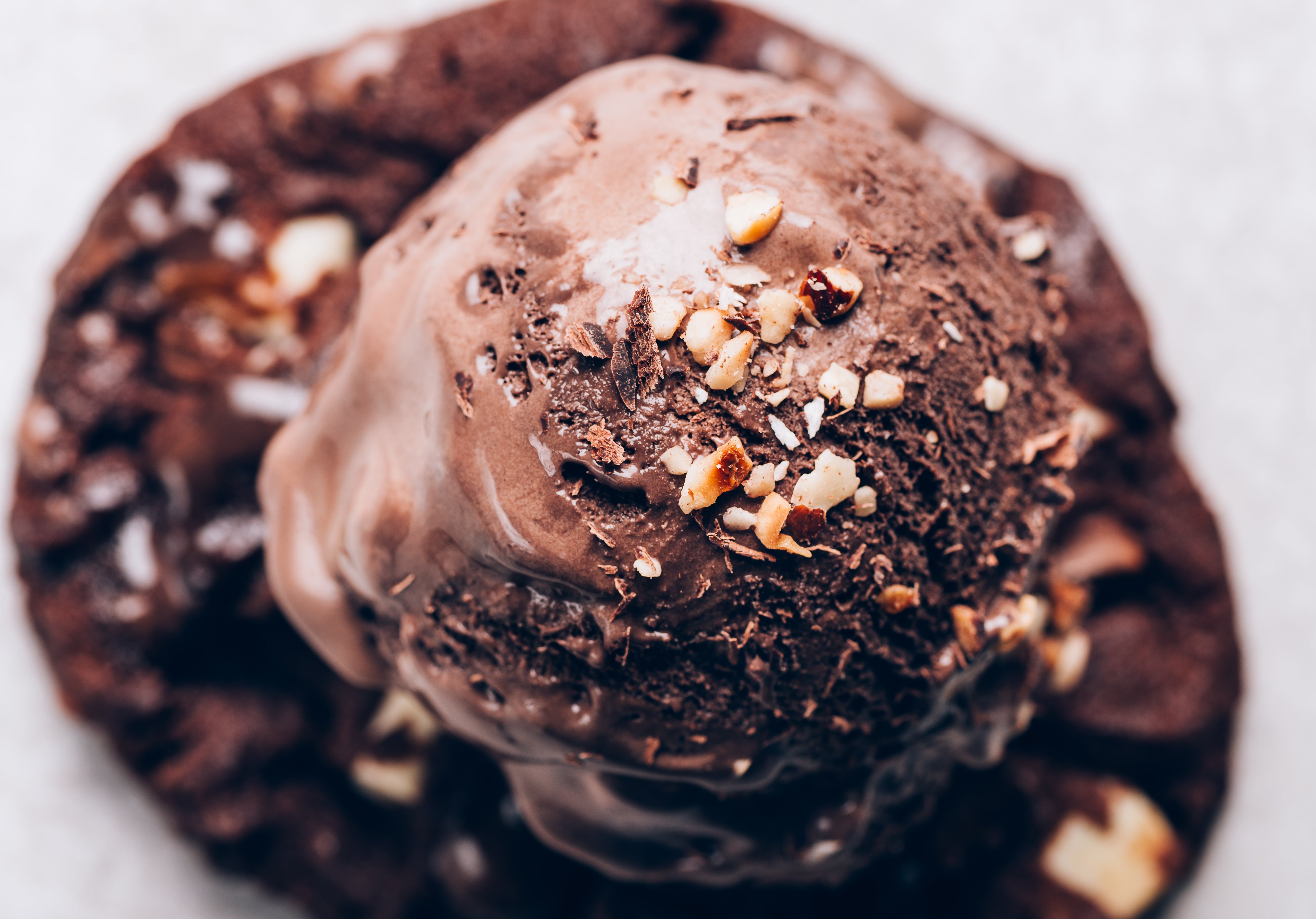 CHOCOLATE HAZELNUT GELATO