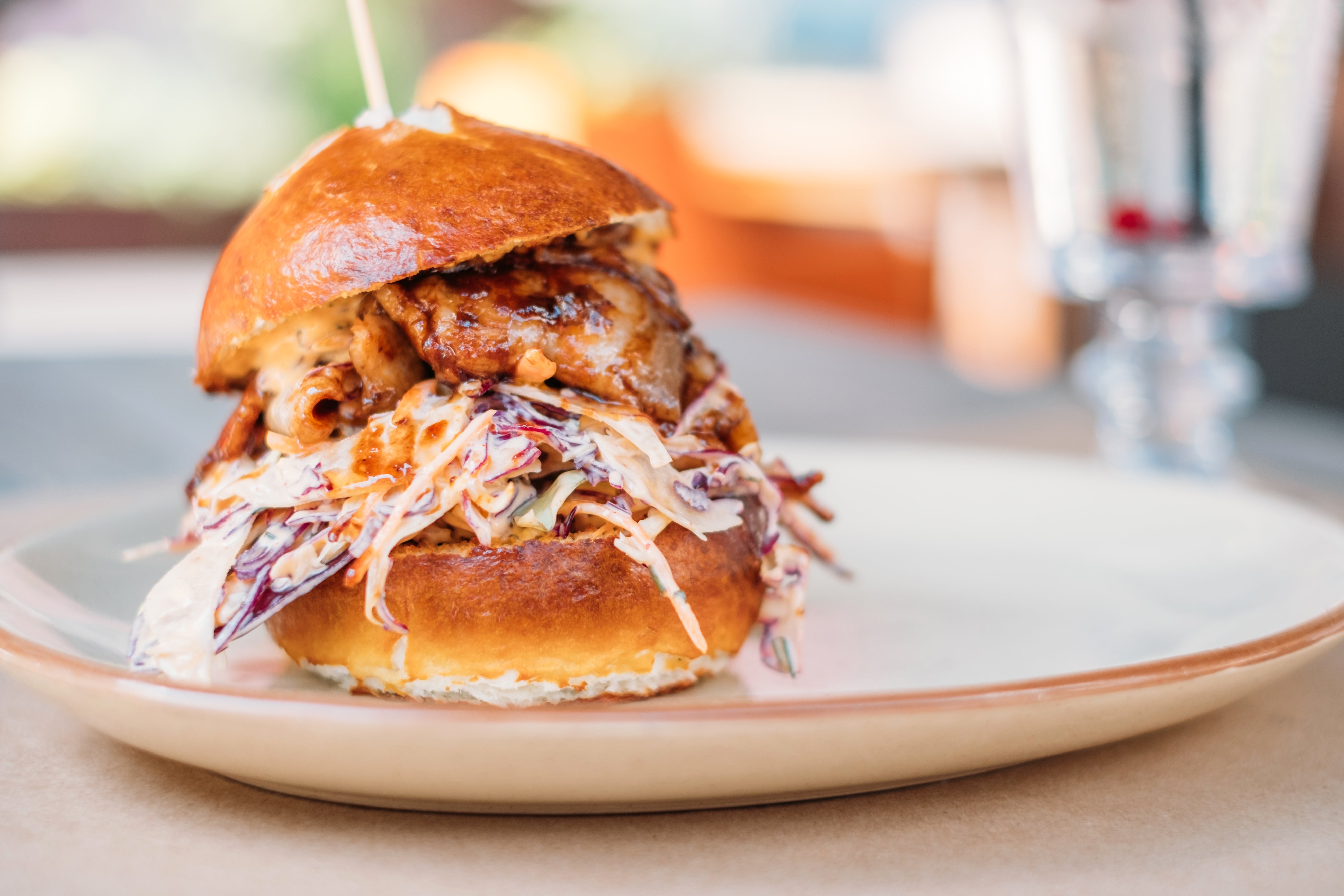 🍗🥬 BBQ Chicken Sliders with Crispy Coleslaw/ Homtone/ Food Processor