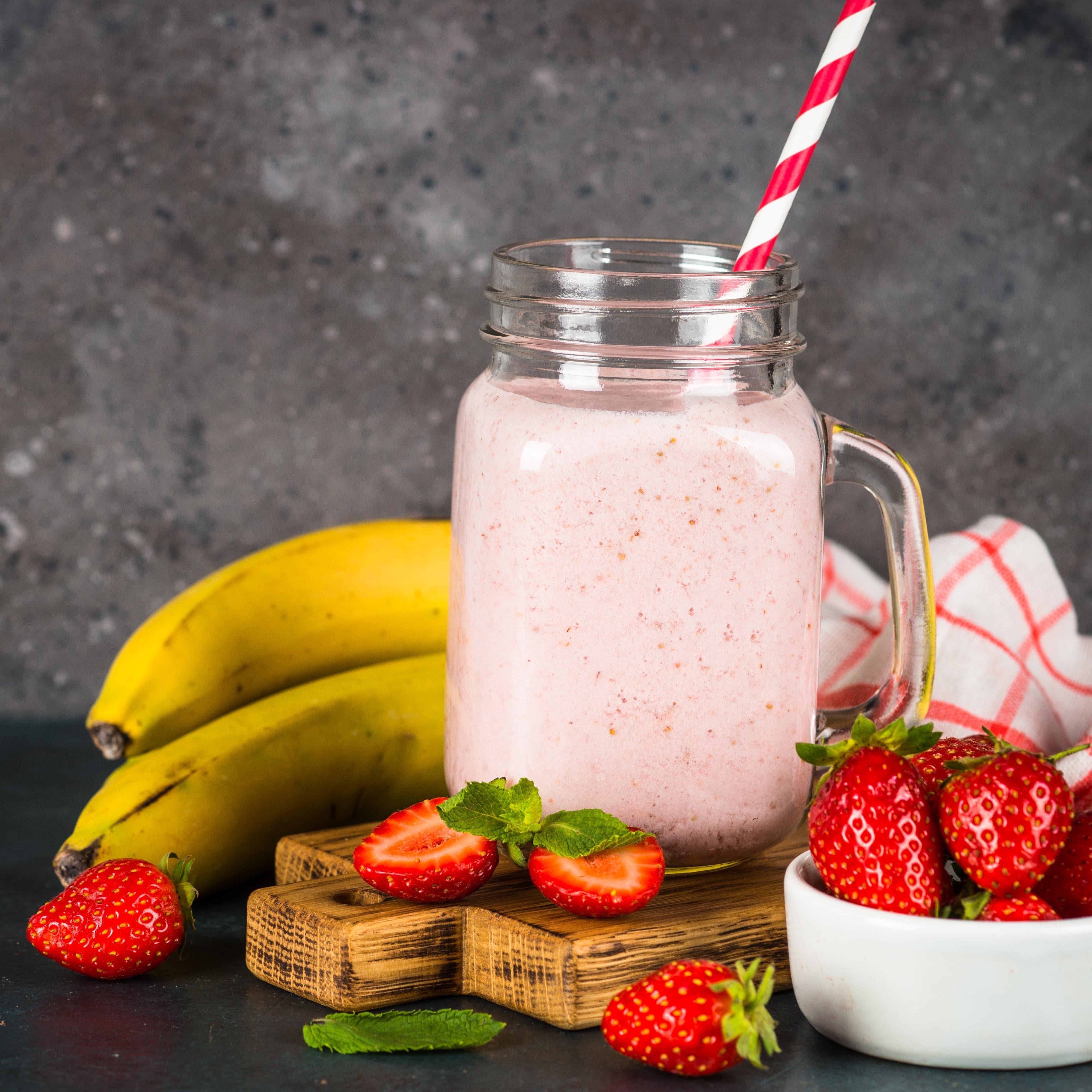 Start Your Day Right: Easy Strawberry Banana Smoothie Using Your Soup Maker! 🍓🍌/Homtone/MI-0676-BK